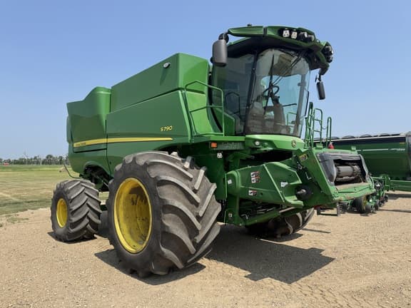 Image of John Deere S790 equipment image 3