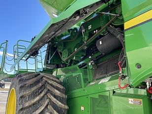 Main image John Deere S790 12