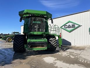 Main image John Deere S790 1