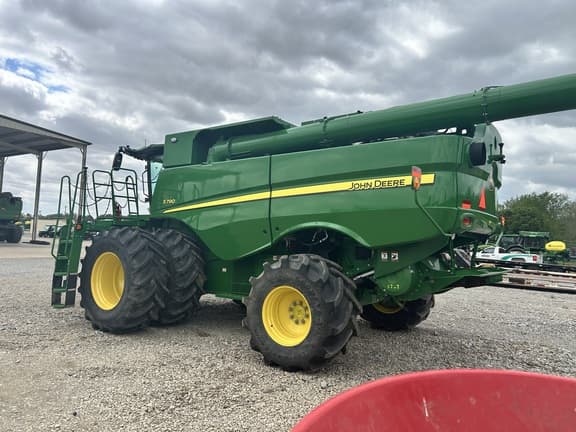 Image of John Deere S790 equipment image 3