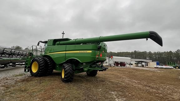 Image of John Deere S790 equipment image 4