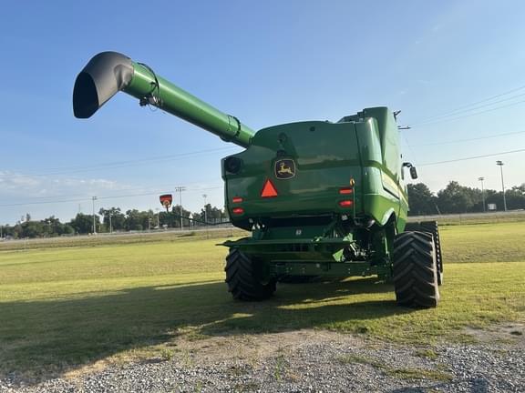 Image of John Deere S790 equipment image 3