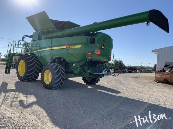 Image of John Deere S790 equipment image 4