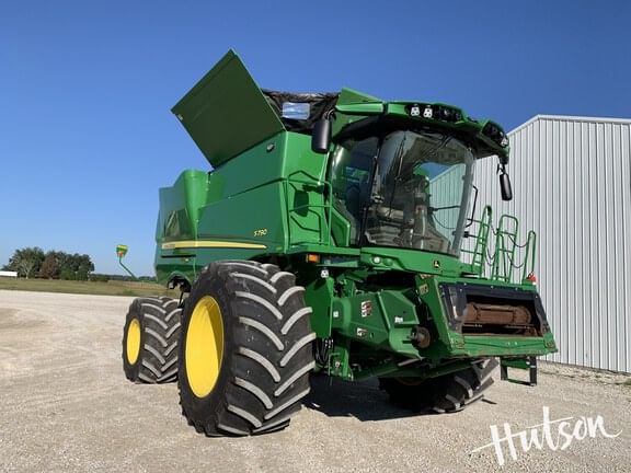 2023 John Deere S790 Equipment Image0