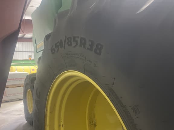 Image of John Deere S790 equipment image 2