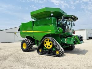 2023 John Deere S790 Image