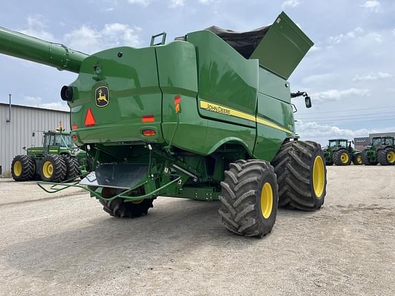 Image of John Deere S790 equipment image 4