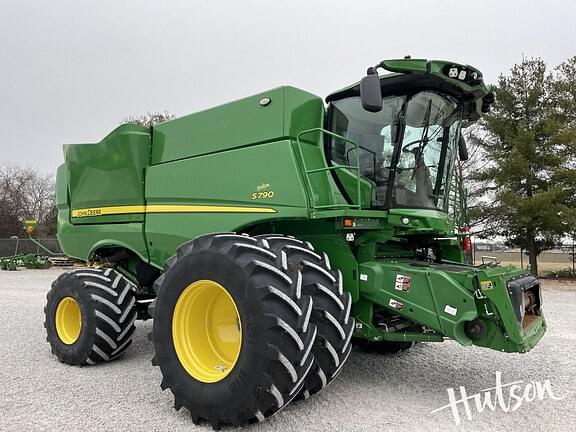 Image of John Deere S790 Primary image