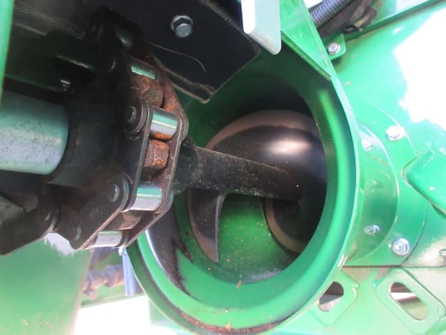 Image of John Deere S790 equipment image 4