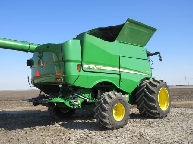 Image of John Deere S790 equipment image 2