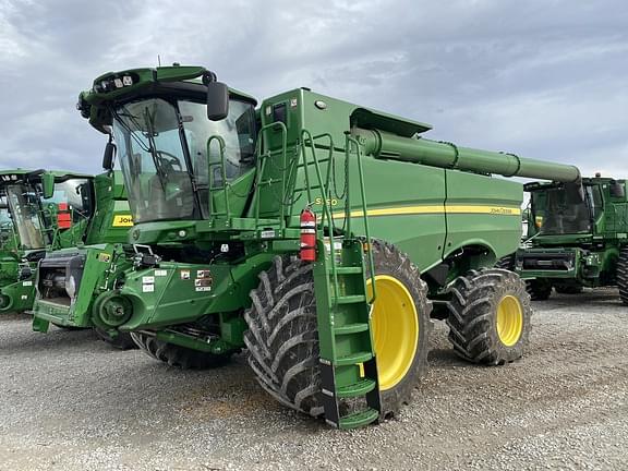 Image of John Deere S790 Primary image