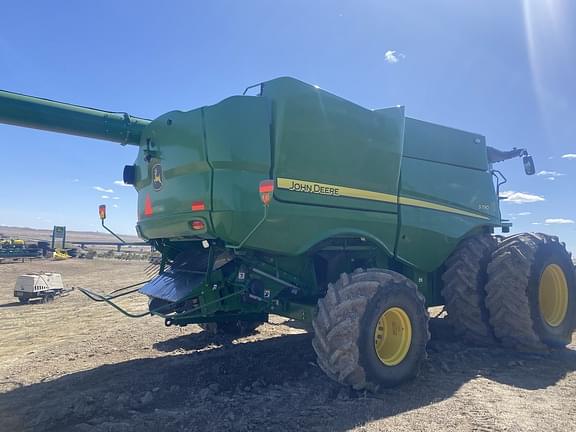 Image of John Deere S790 equipment image 1