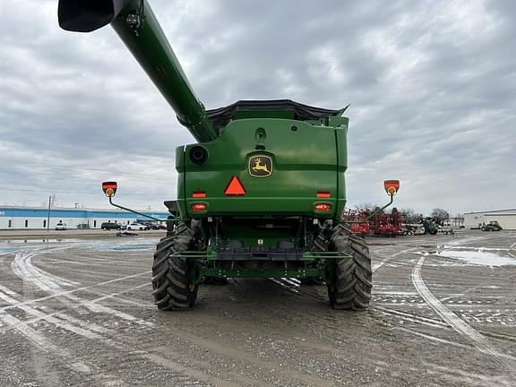 Image of John Deere S790 equipment image 3