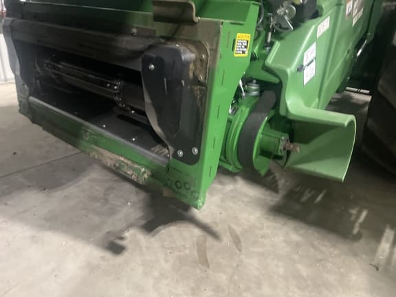 Image of John Deere S790 equipment image 2