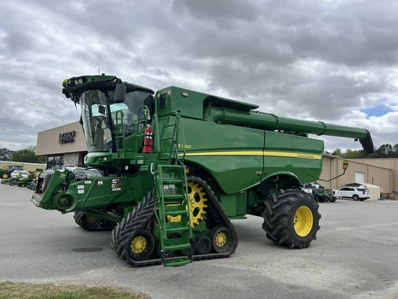 Image of John Deere S790 equipment image 1