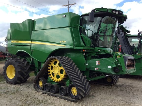 Image of John Deere S790 equipment image 3