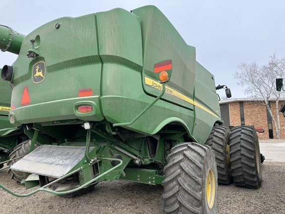 Image of John Deere S790 equipment image 4