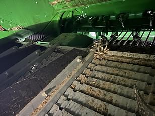 Main image John Deere S790 33