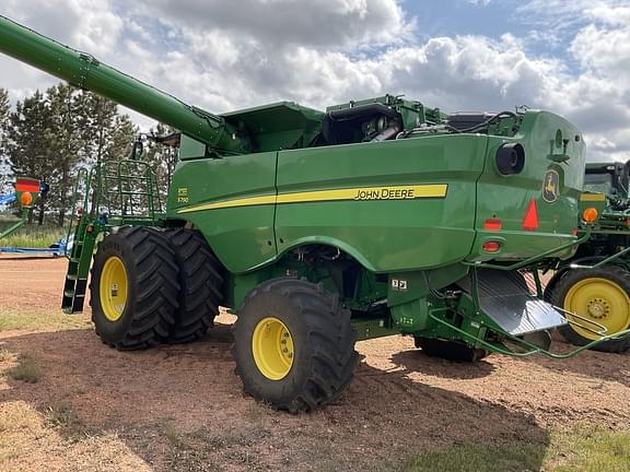 Image of John Deere S790 equipment image 2