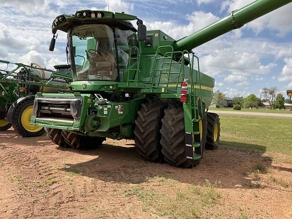 Image of John Deere S790 Primary image