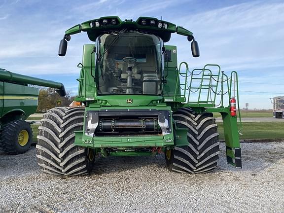 Image of John Deere S790 equipment image 2