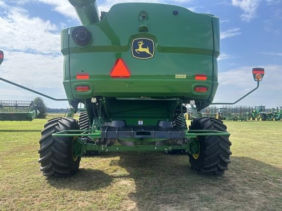Image of John Deere S790 equipment image 4