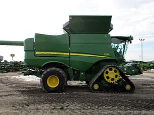 Main image John Deere S790 9