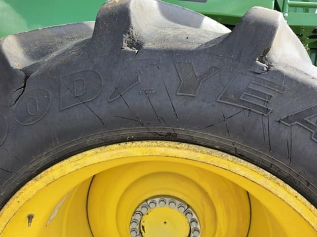 Image of John Deere S790 equipment image 4