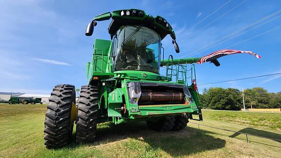 Image of John Deere S790 equipment image 2