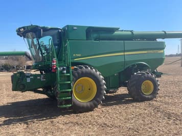 Main image John Deere S790