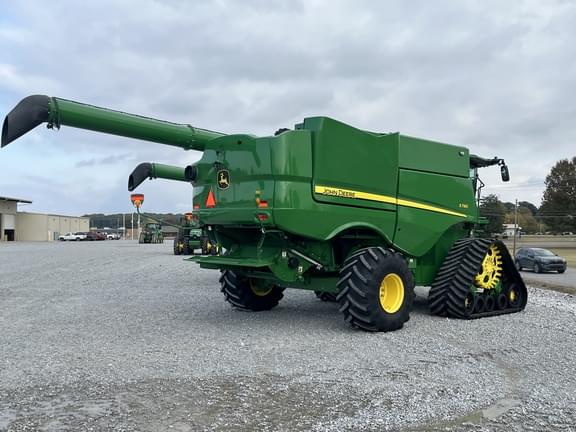 Image of John Deere S790 equipment image 1