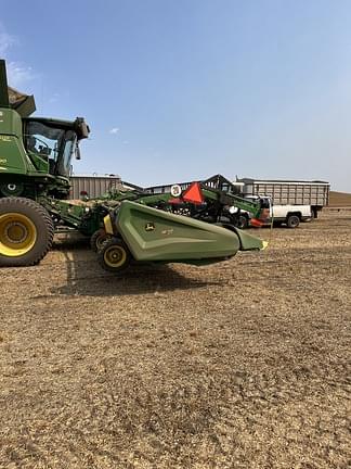 Image of John Deere S790 equipment image 4