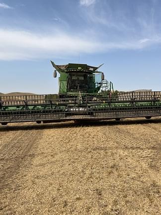 Image of John Deere S790 Primary image