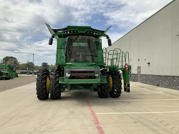 Image of John Deere S790 equipment image 3