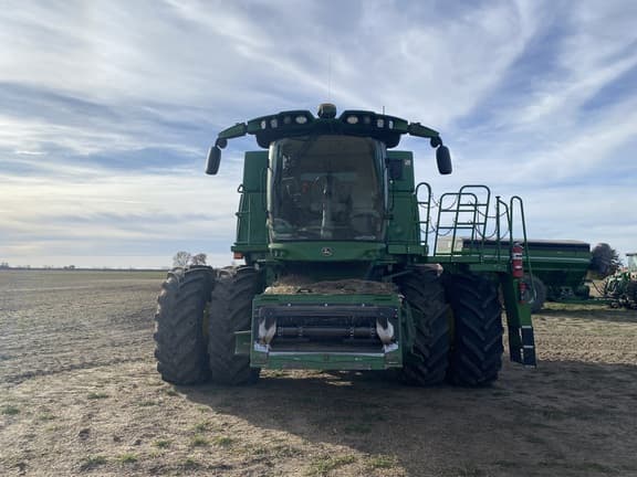 Image of John Deere S790 equipment image 3