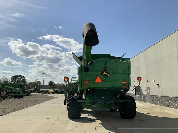 Image of John Deere S790 equipment image 4