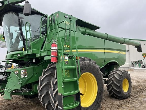 Image of John Deere S790 Primary image