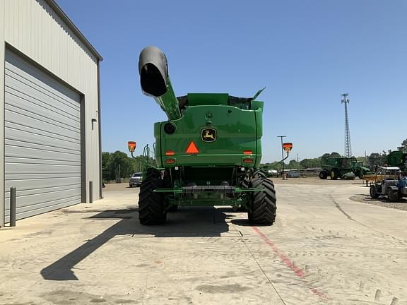 Image of John Deere S790 equipment image 3