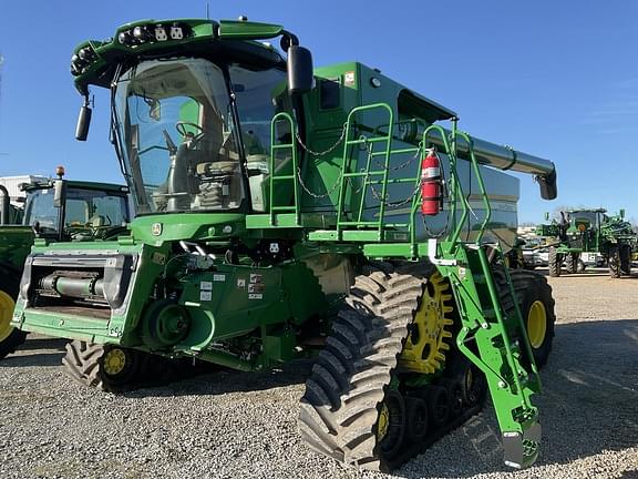 Image of John Deere S790 Primary image