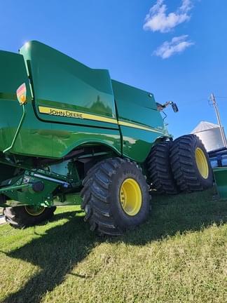 Image of John Deere S790 equipment image 3