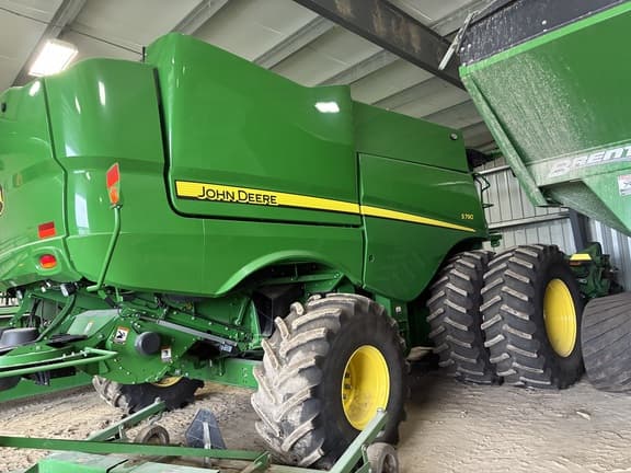 Image of John Deere S790 Primary Image