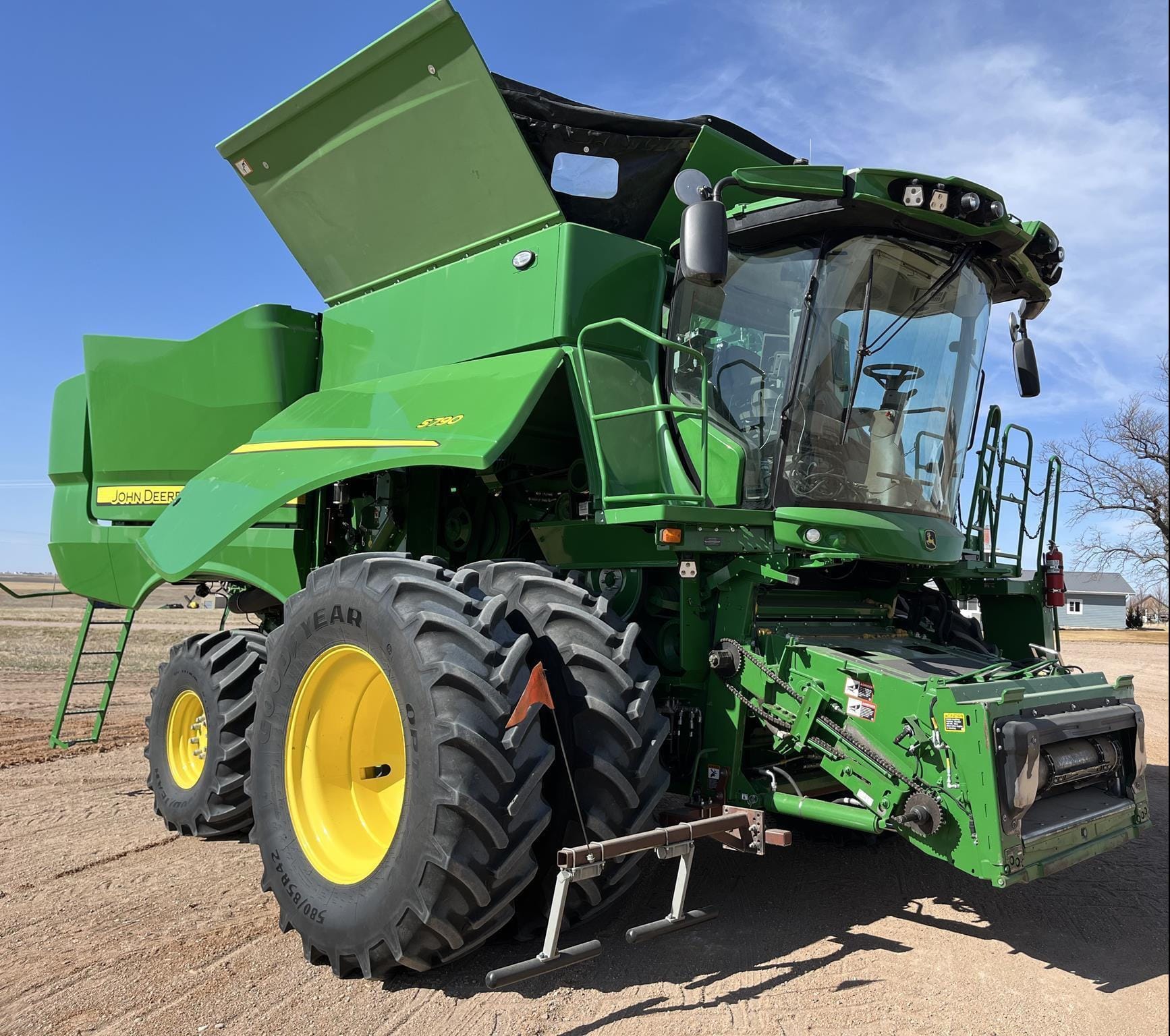 2023 John Deere S790 Equipment Image0