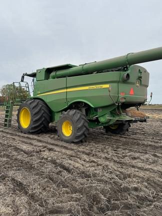 Image of John Deere S790 equipment image 3