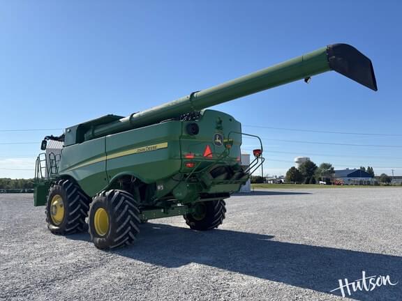 Image of John Deere S790 equipment image 2