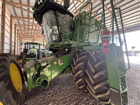 Image of John Deere S790 Primary image