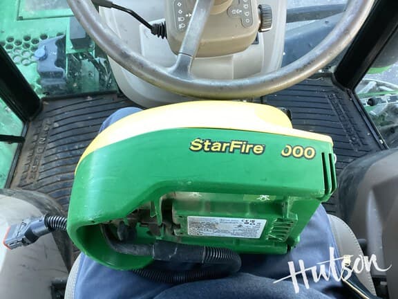 Image of John Deere StarFire 6000 equipment image 2