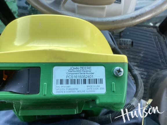 Image of John Deere StarFire 6000 equipment image 4
