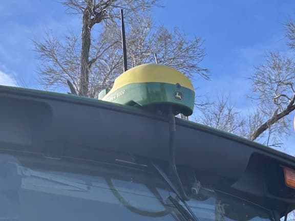 Image of John Deere StarFire 6000 Primary image