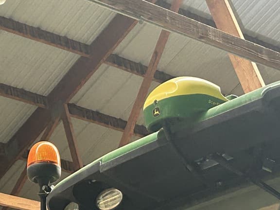 Image of John Deere StarFire 6000 equipment image 1