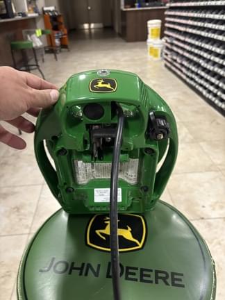 Image of John Deere StarFire 7000 equipment image 4